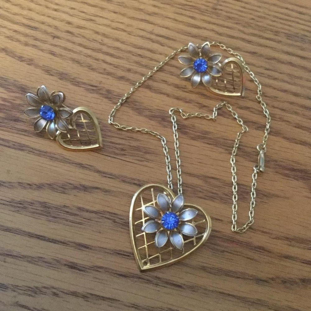 Vintage B&N jewelry set